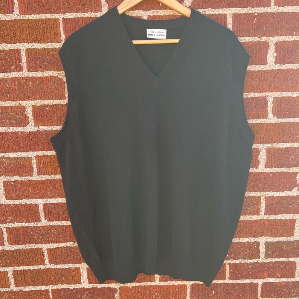 Maus & Hoffman Black Wool Sweater Vest size XXL 2XL Made in Scotland Cabincore